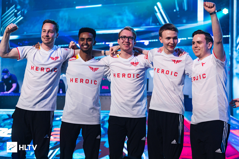 能型中场 能型中场