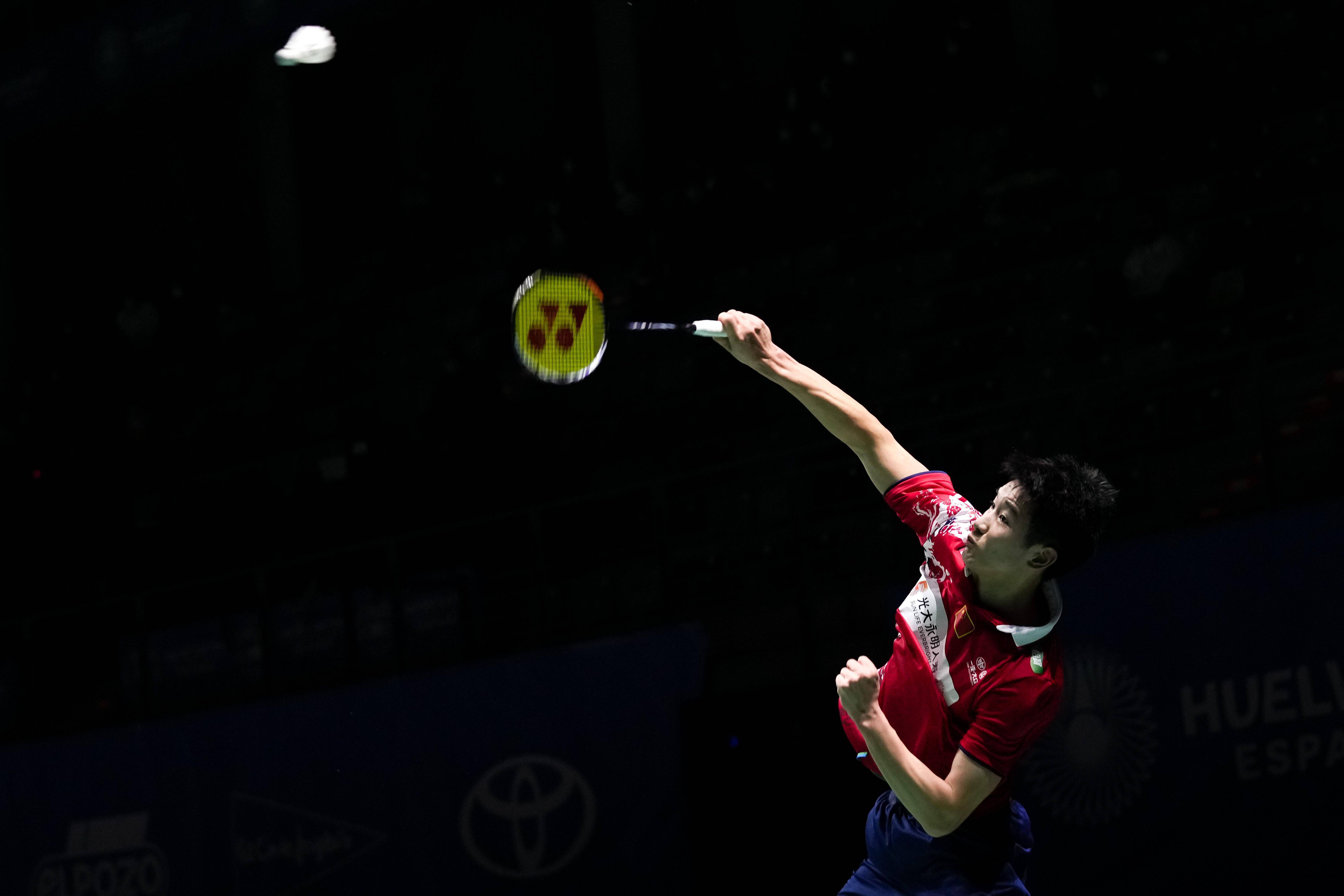 在比赛初期 在比赛初期